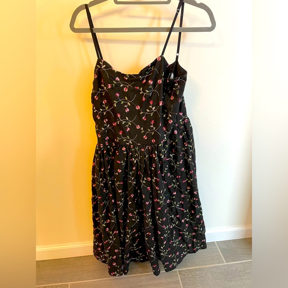 Unique Vintage circle skirt dress.